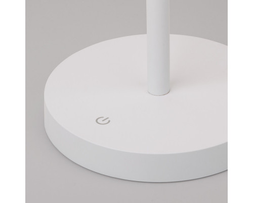 Сделать заказ Настольная лампа Eurosvet 80424/1 белый| VIVID-LIGHT.RU