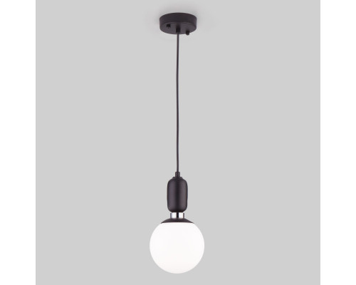 Оформить заказ Подвесной светильник Eurosvet 50151/1 черный| VIVID-LIGHT.RU