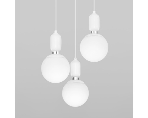 Оформить заказ Подвесной светильник Eurosvet 50151/3 белый| VIVID-LIGHT.RU