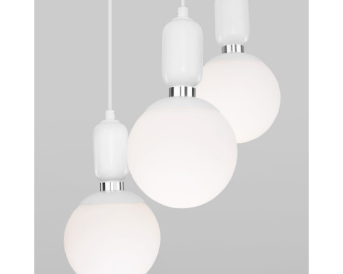 Оформить заказ Подвесной светильник Eurosvet 50151/3 белый| VIVID-LIGHT.RU