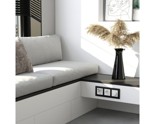 Заказать Рамка Werkel W0033108| VIVID-LIGHT.RU