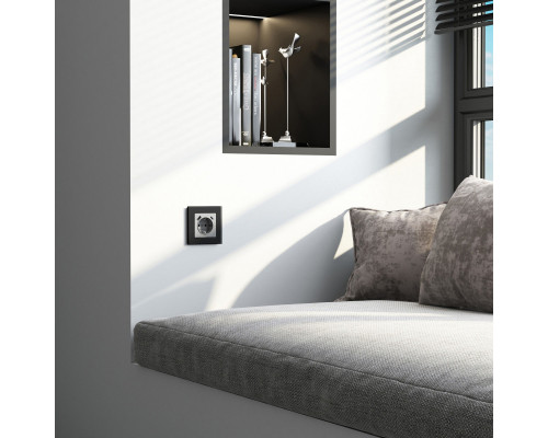 Заказать Рамка Werkel W0013108| VIVID-LIGHT.RU