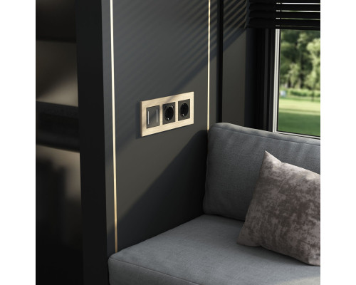 Заказать Рамка Werkel W0033511| VIVID-LIGHT.RU