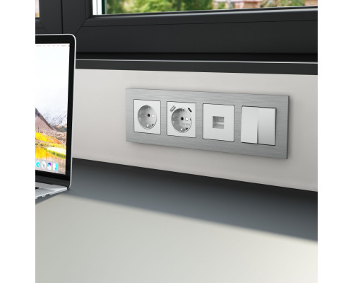 Купить Рамка Werkel W0043506| VIVID-LIGHT.RU