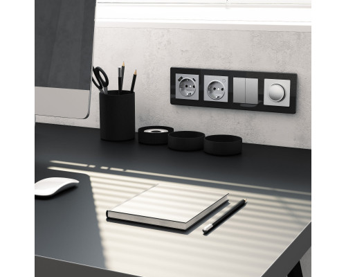 Заказать Рамка Werkel W0042708| VIVID-LIGHT.RU