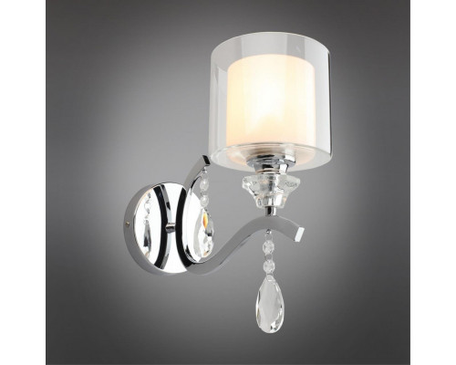 Сделать заказ Бра Omnilux OML-70901-01| VIVID-LIGHT.RU