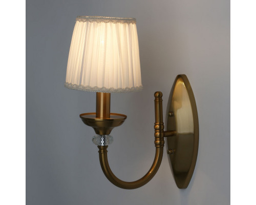 Заказать Бра Chiaro 404020701| VIVID-LIGHT.RU