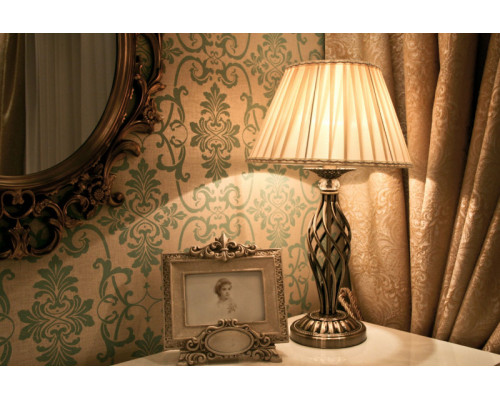 Заказать Настольная лампа Maytoni RC247-TL-01-R| VIVID-LIGHT.RU