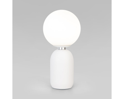 Купить Настольная лампа Eurosvet 01197/1 белый| VIVID-LIGHT.RU