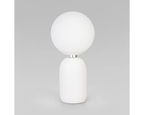 Купить Настольная лампа Eurosvet 01197/1 белый| VIVID-LIGHT.RU