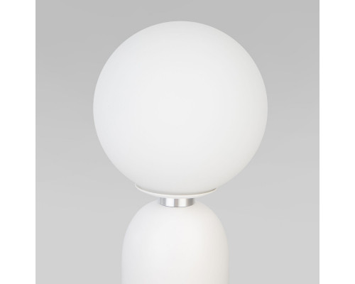 Купить Настольная лампа Eurosvet 01197/1 белый| VIVID-LIGHT.RU