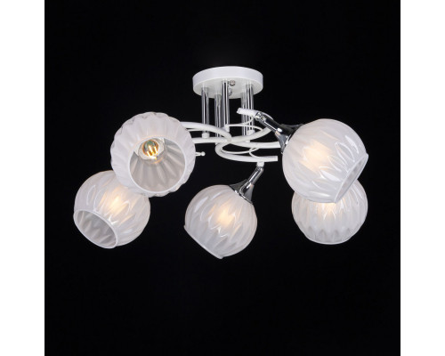 Оформить заказ Люстра на штанге DeMarkt 677014405| VIVID-LIGHT.RU