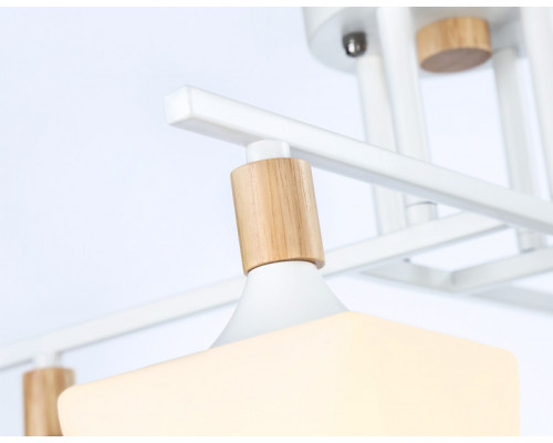 Сделать заказ Люстра на штанге Ambrella Light TR9495| VIVID-LIGHT.RU