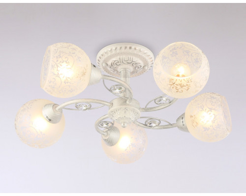 Сделать заказ Люстра на штанге Ambrella Light TR3062| VIVID-LIGHT.RU