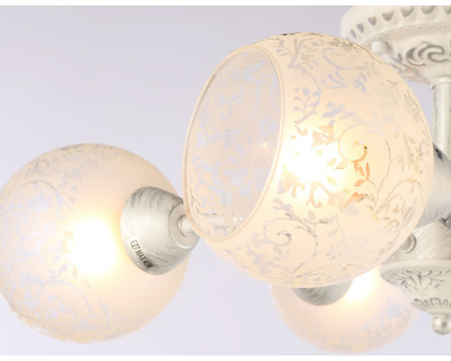 Сделать заказ Люстра на штанге Ambrella Light TR3062| VIVID-LIGHT.RU