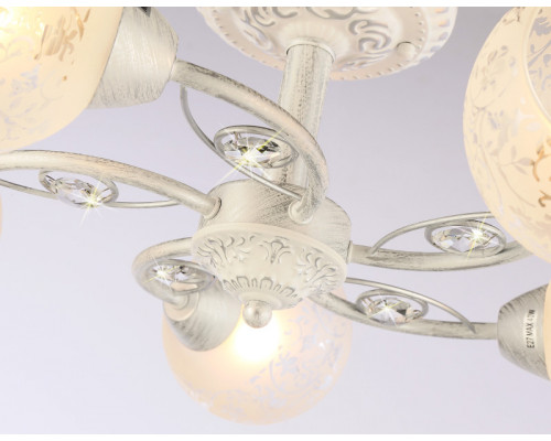 Сделать заказ Люстра на штанге Ambrella Light TR3062| VIVID-LIGHT.RU