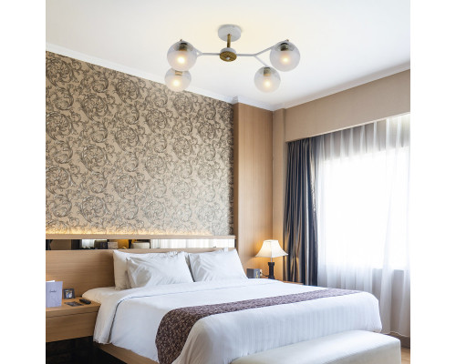 Сделать заказ Люстра на штанге Escada 1130/4PL White| VIVID-LIGHT.RU