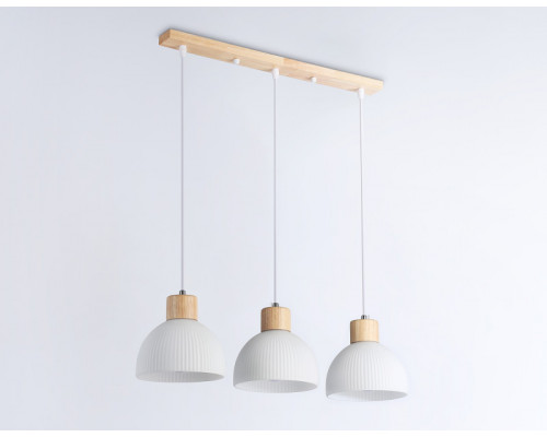 Сделать заказ Подвесной светильник Ambrella Light TR83135| VIVID-LIGHT.RU