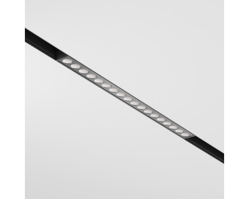 Заказать Светильник на шине Maytoni Technical TR031-4-18W3K-S-DS-B| VIVID-LIGHT.RU