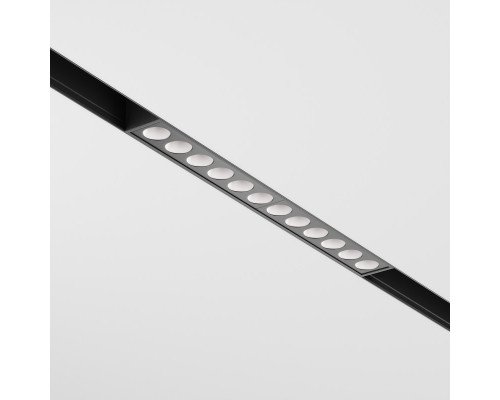 Купить Светильник на шине Maytoni Technical TR031-4-12W3K-S-DS-B| VIVID-LIGHT.RU