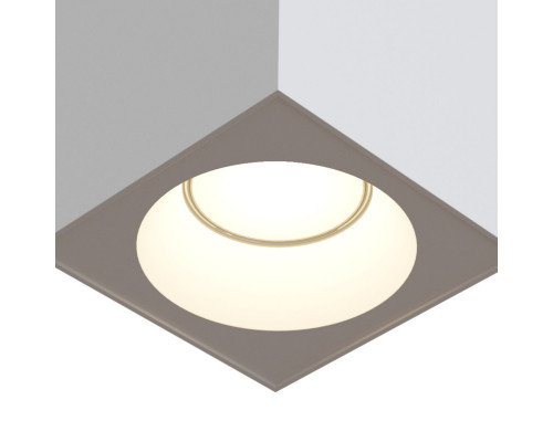 Купить Влагозащищенный светильник Maytoni Technical C030CL-01W| VIVID-LIGHT.RU