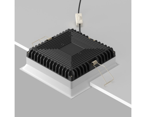 Заказать Влагозащищенный светильник Maytoni Technical DL056-24W3-4-6K-W| VIVID-LIGHT.RU