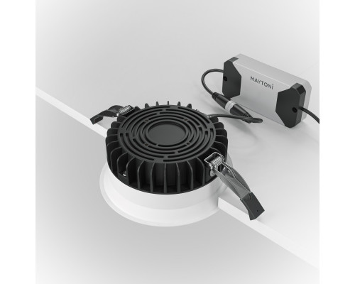Купить Встраиваемый светильник Maytoni Technical DL053-12W3K-W| VIVID-LIGHT.RU
