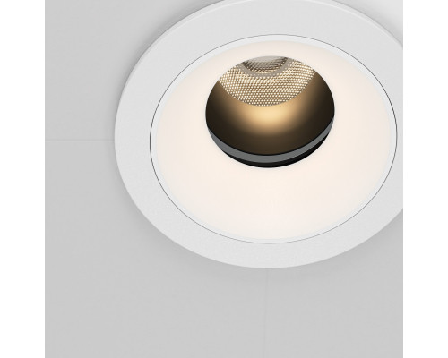 Сделать заказ Встраиваемый светильник Maytoni Technical DL057-7W3K-W| VIVID-LIGHT.RU