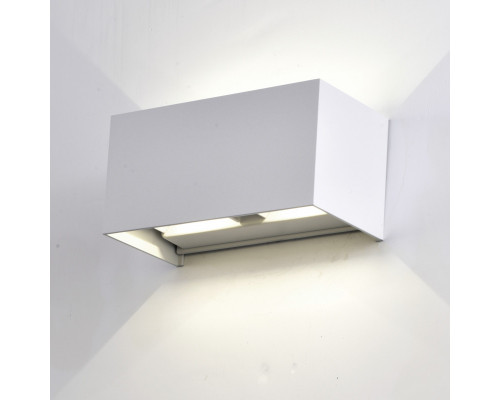 Купить Светильник настенный Mantra 7820| VIVID-LIGHT.RU