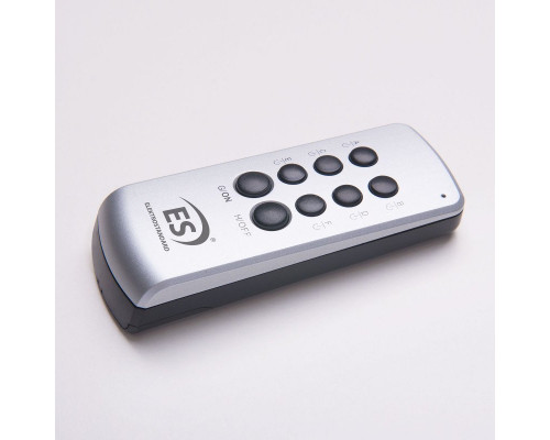 Сделать заказ Y6 / Контроллер для осветительного оборудования Пульт управления (6 каналов)| VIVID-LIGHT.RU