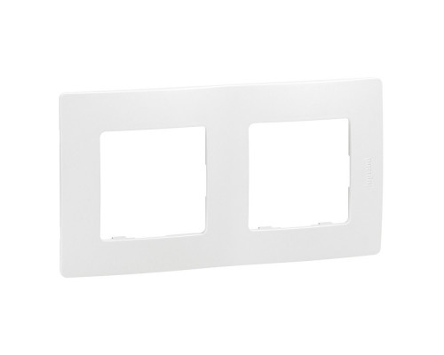 Купить Рамка Legrand 672502| VIVID-LIGHT.RU
