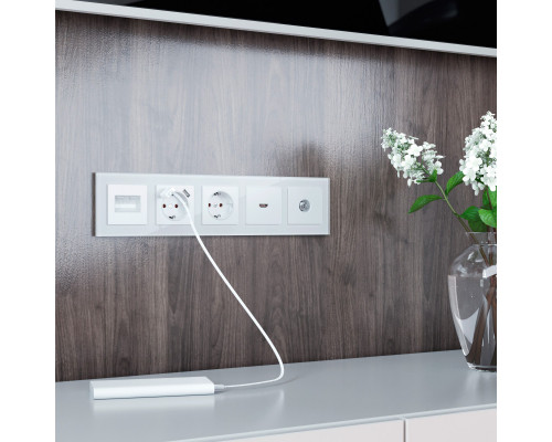 Оформить заказ Рамка Werkel W0051101| VIVID-LIGHT.RU