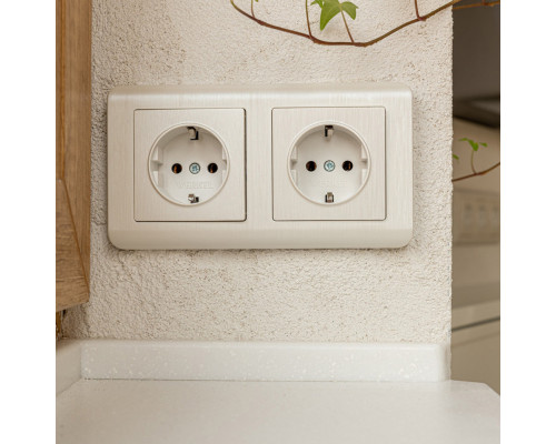 Оформить заказ Рамка Werkel W0022113| VIVID-LIGHT.RU