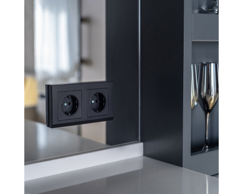 Сделать заказ Рамка Werkel W0021808| VIVID-LIGHT.RU