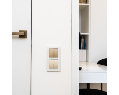 Заказать Рамка Werkel W0021101| VIVID-LIGHT.RU