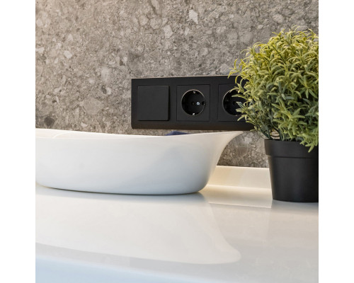 Купить Рамка Werkel W0031808| VIVID-LIGHT.RU