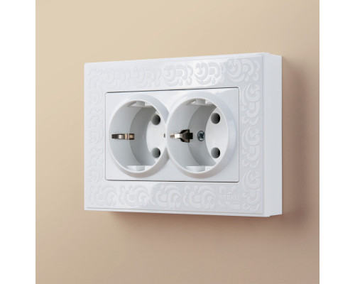 Оформить заказ Розетка Werkel W1172001| VIVID-LIGHT.RU