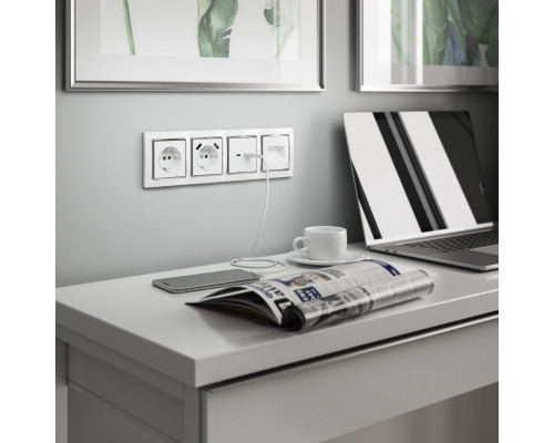 Заказать Розетка Werkel W1171801| VIVID-LIGHT.RU